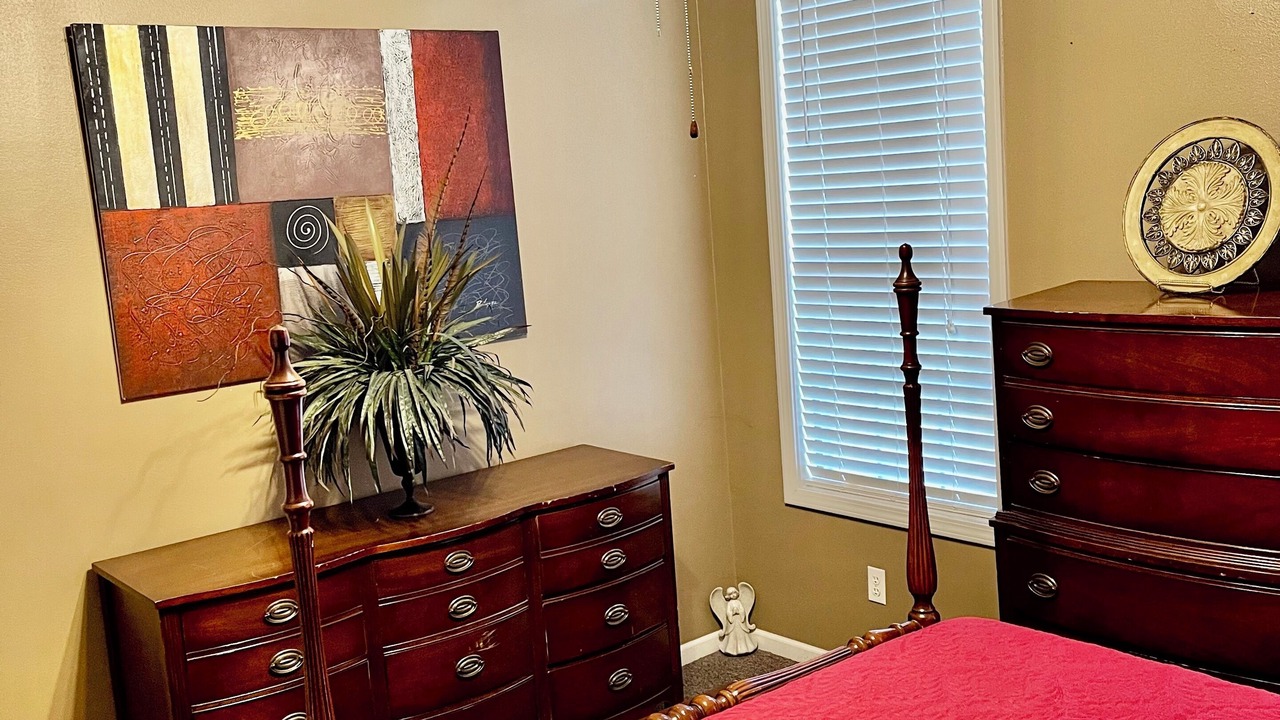 Photo of Bedroom in Blytheville