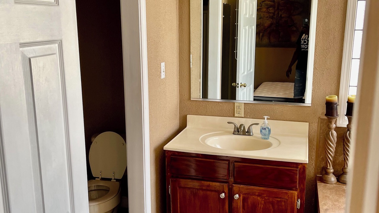 Photo of Bathroom in Blytheville