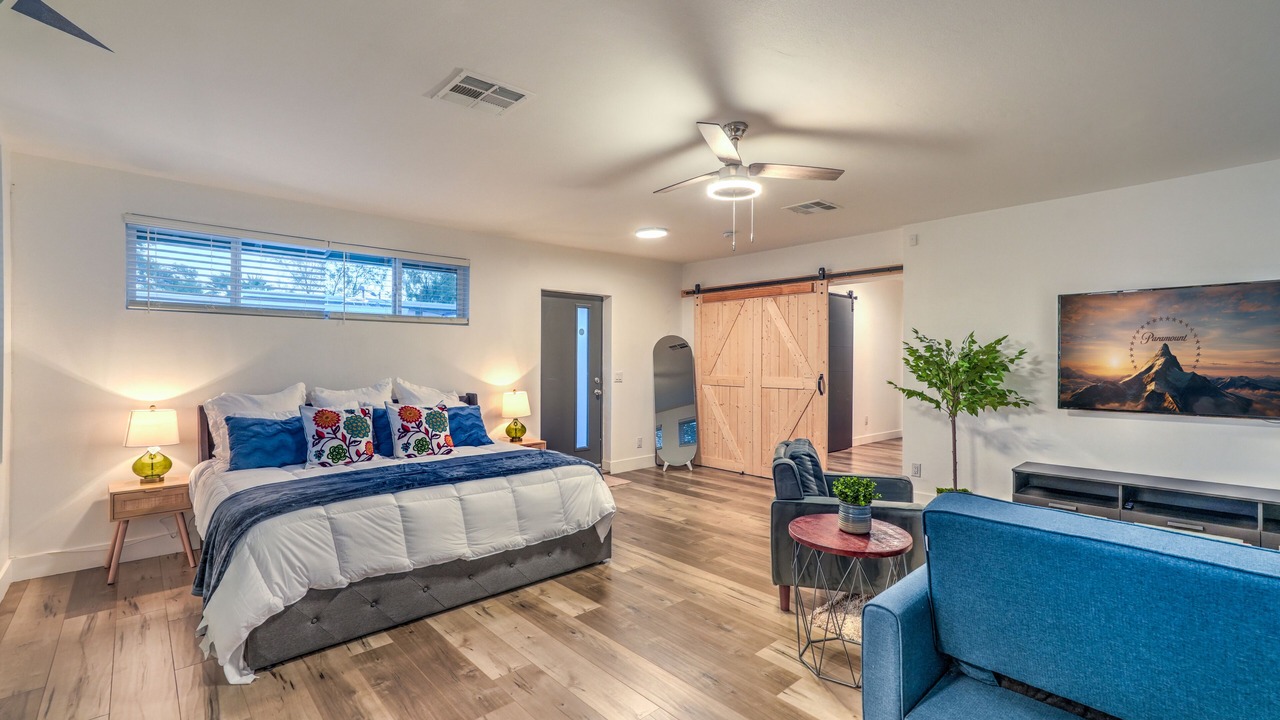 Photo of Bedroom in Beverly Green