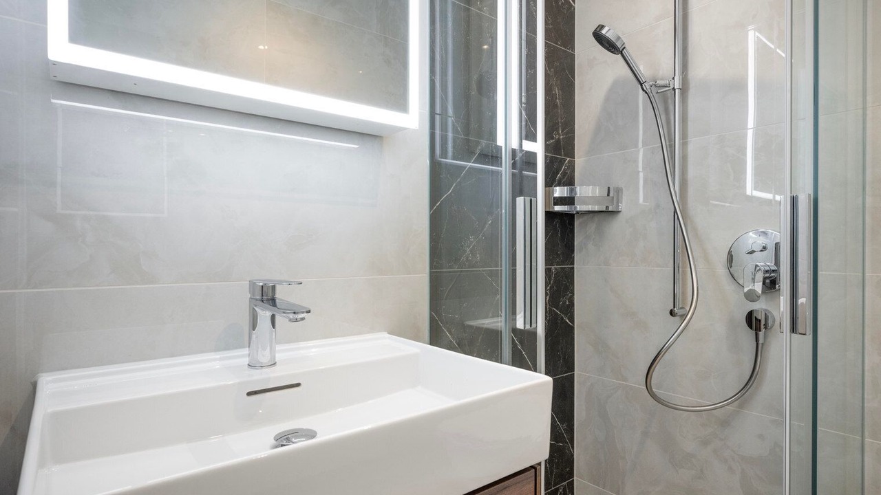 Photo of Bathroom in Wiedikon