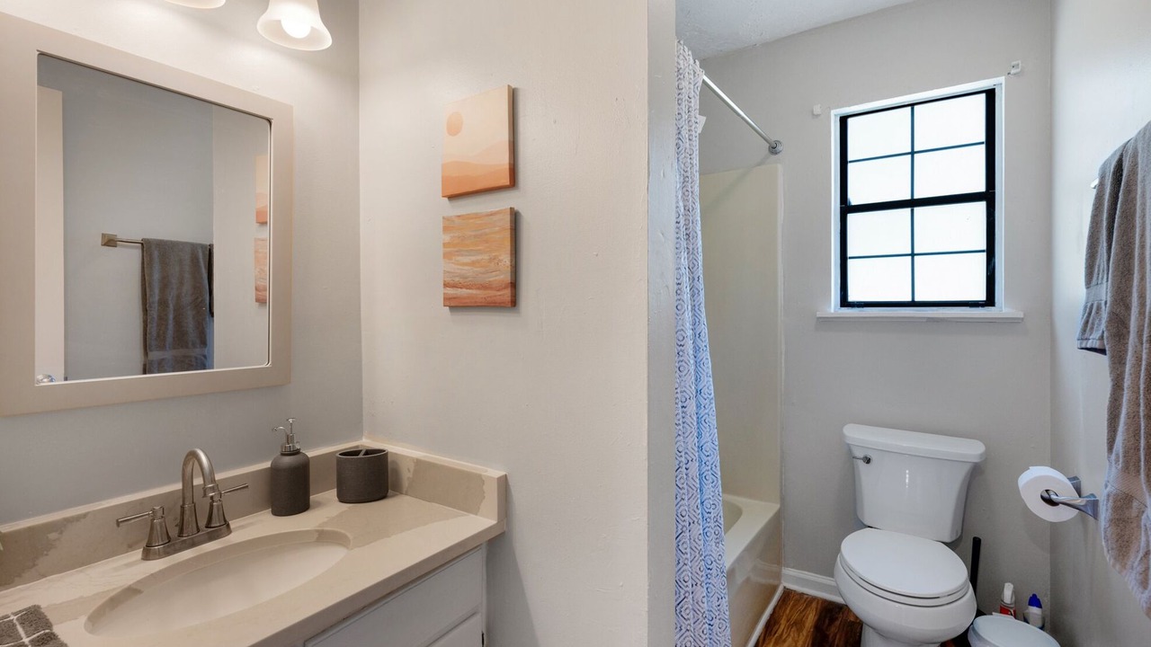 Photo of Others in Calhoun