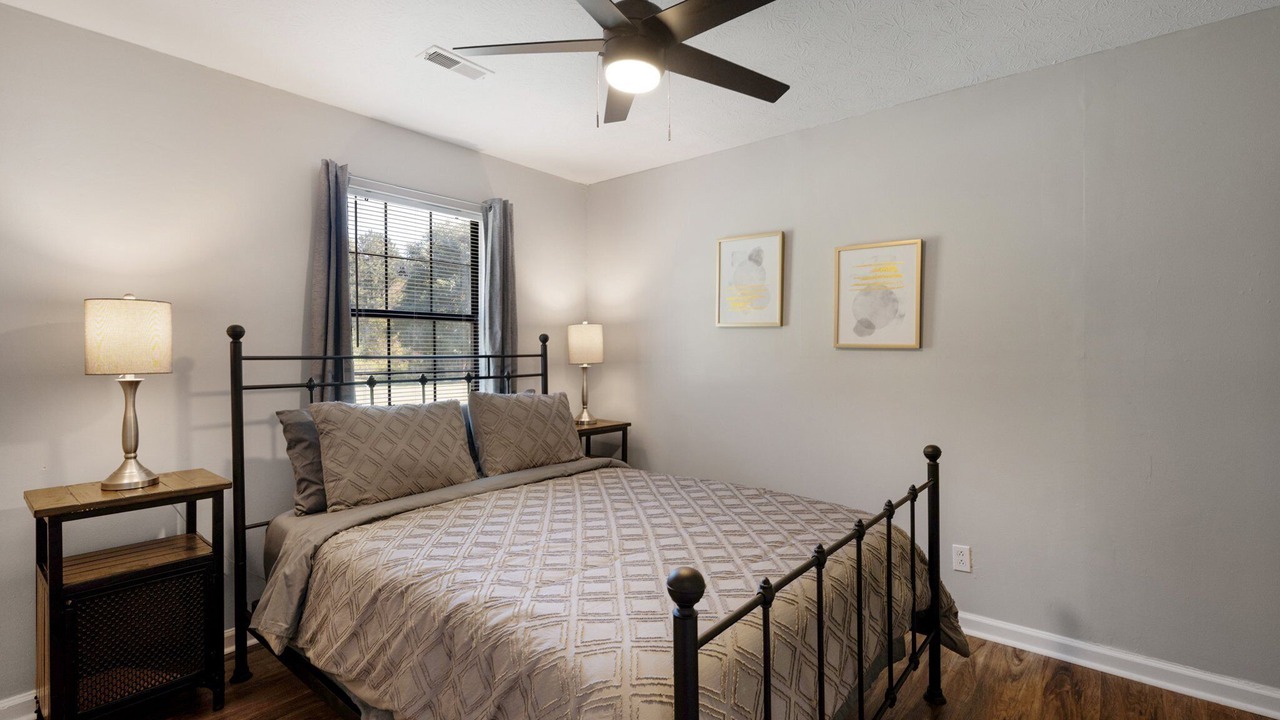 Photo of Others in Calhoun