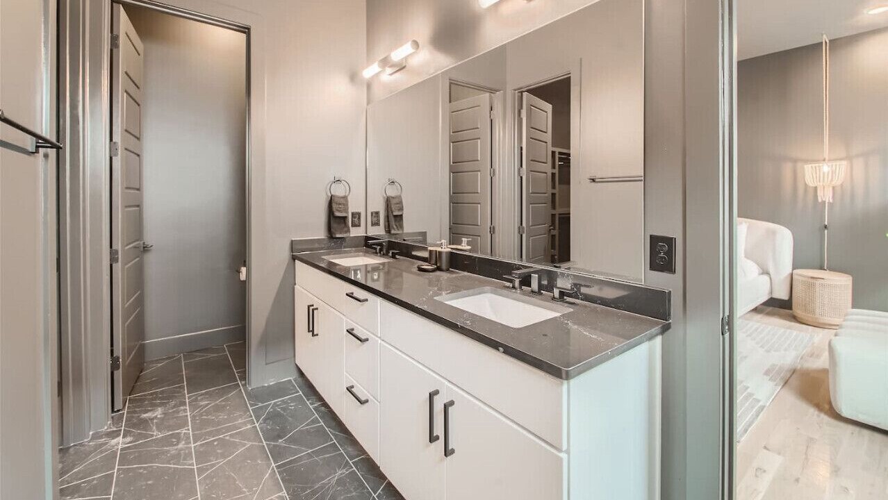 Photo of Bathroom in Berry Hill