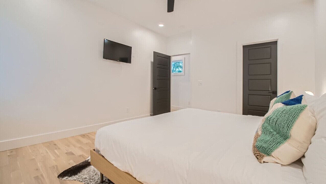 Photo of Bedroom in Berry Hill