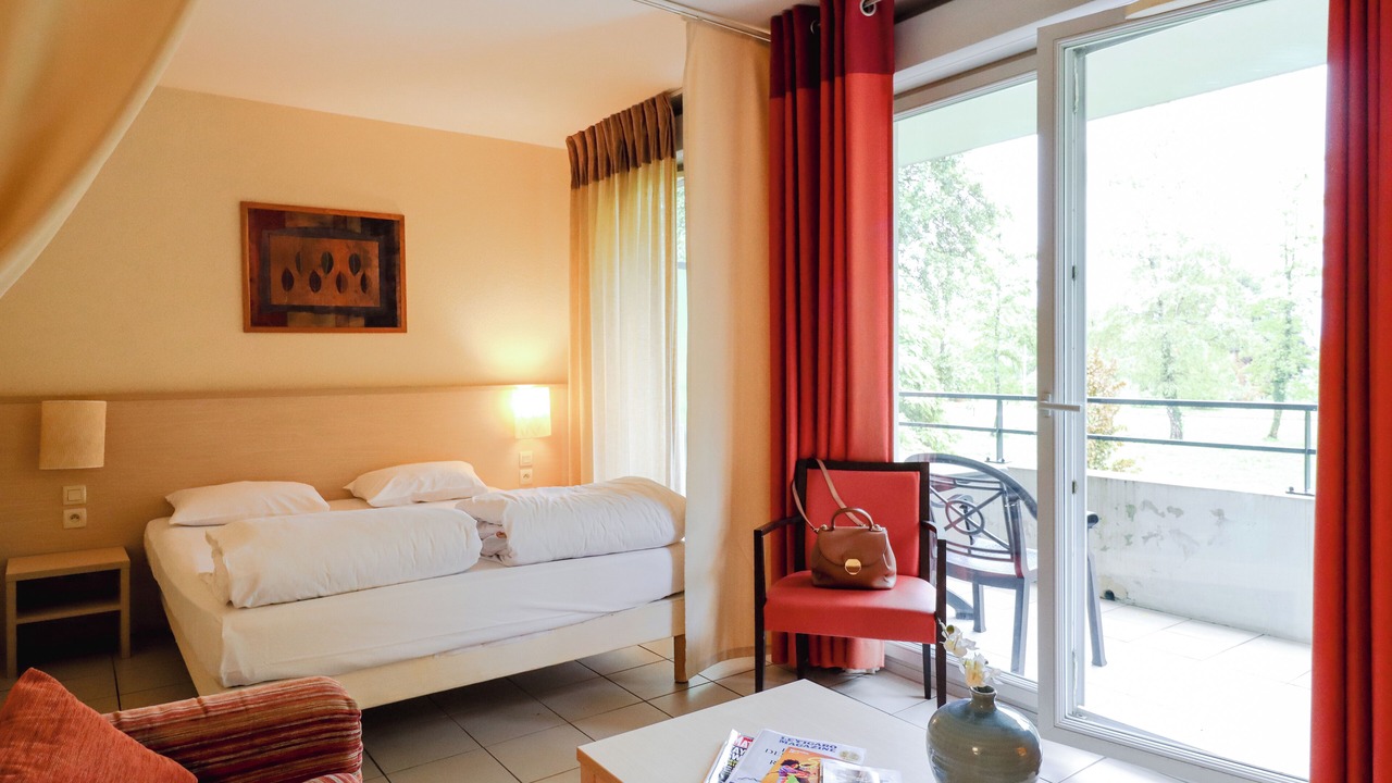 Photo of Bedroom in Divonne-les-Bains