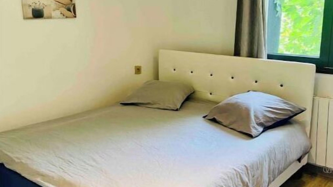 Photo of Bedroom in Centre