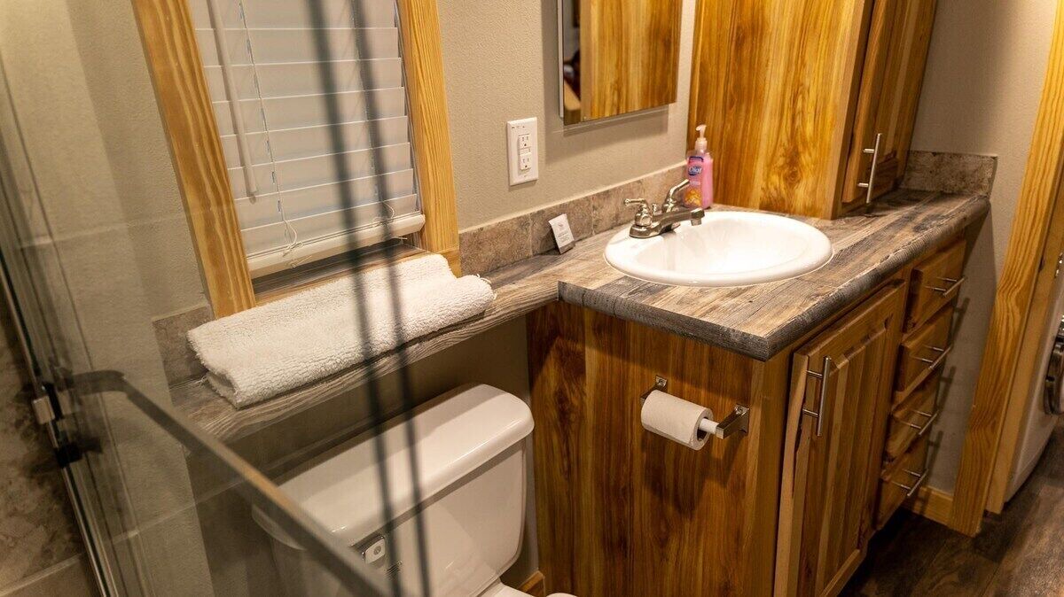 Photo of Bathroom in Satin