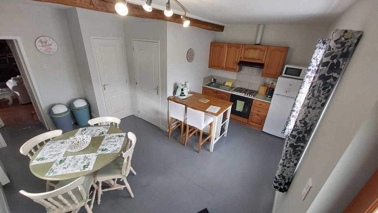 Photo of Kitchen in Cherence-le-Heron