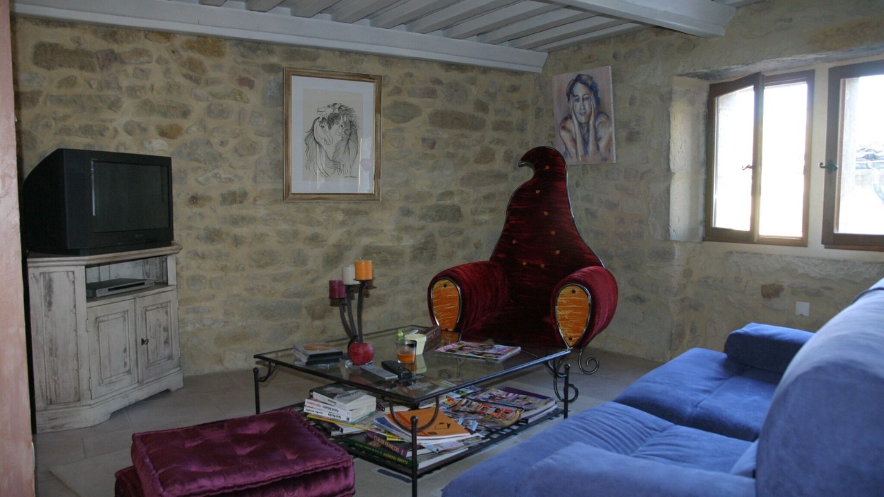 Photo of Livingroom in Orange