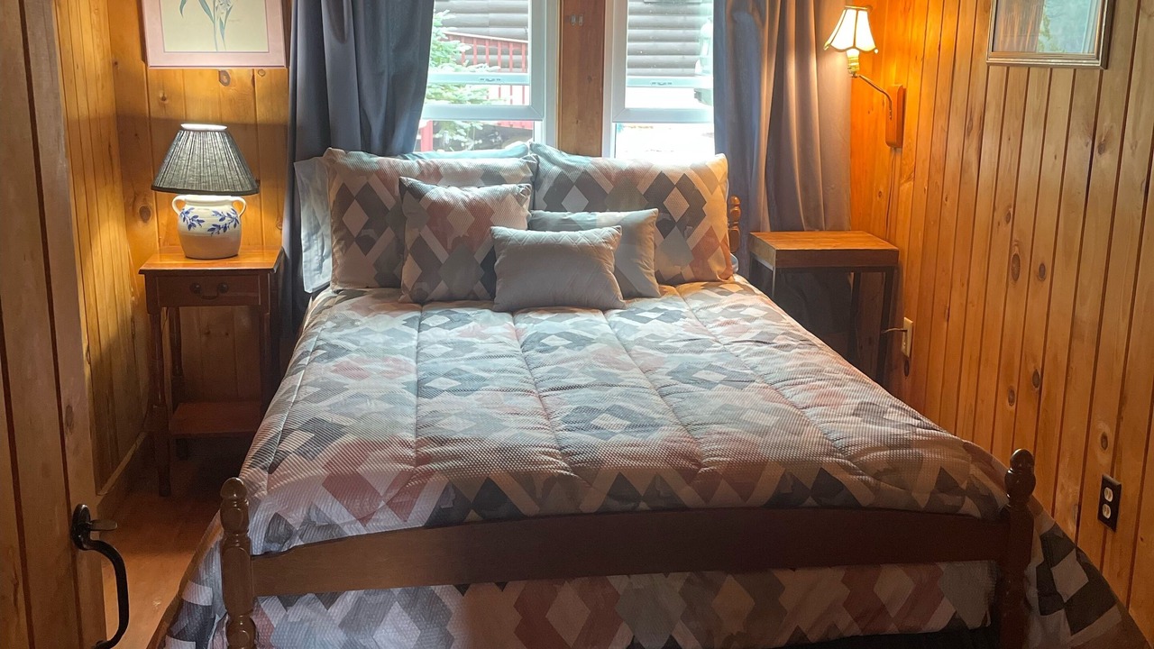 Photo of Bedroom in Harrison