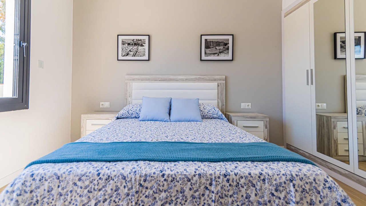 Photo of Bedroom in El Albir