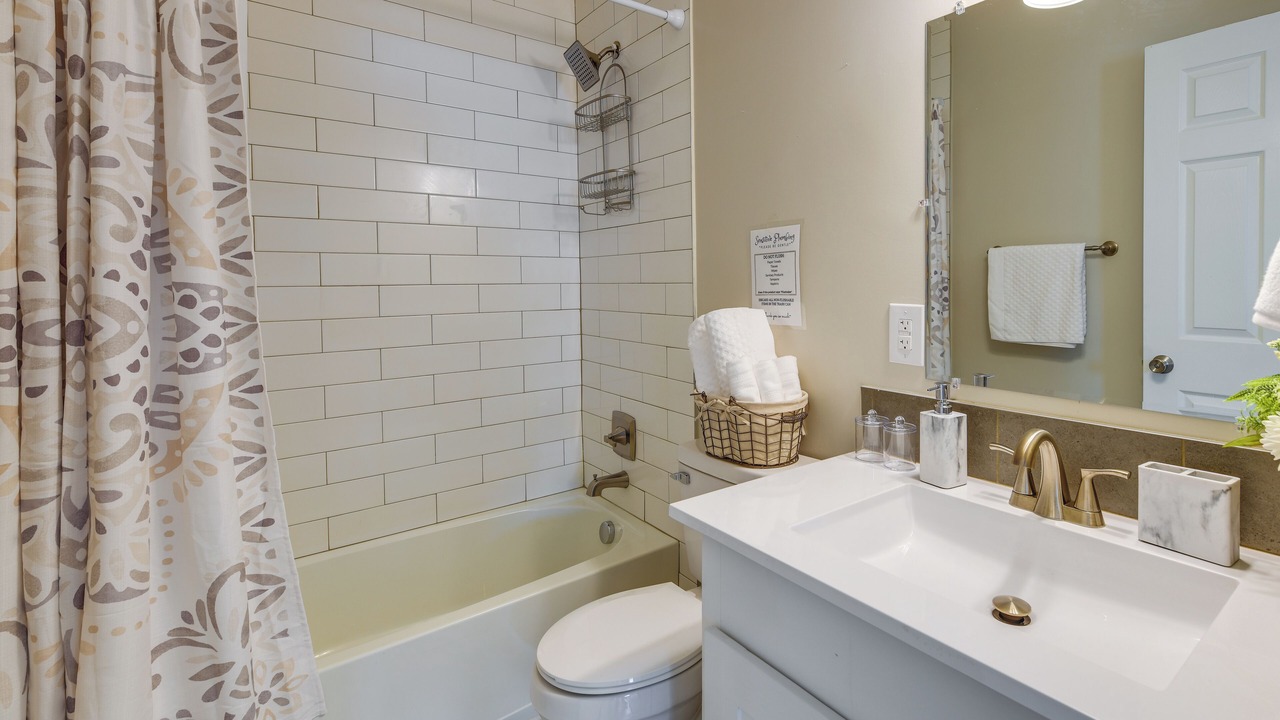 Photo of Bathroom in Hopewell