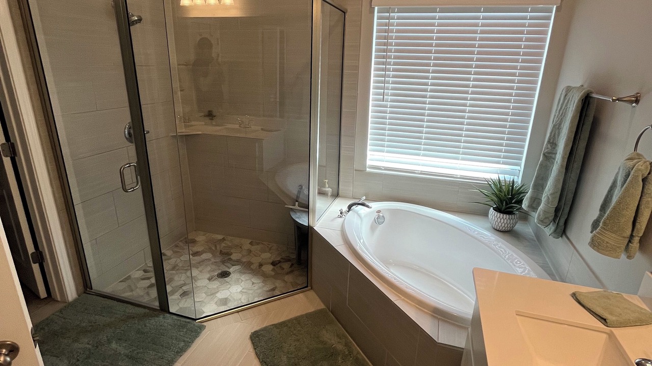 Photo of Bathroom in Kyle