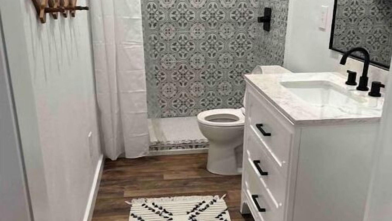 Photo of Bathroom in Weatherford