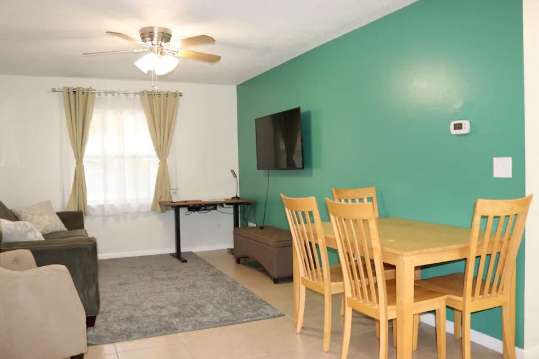 Photo of Livingroom in Lakeland