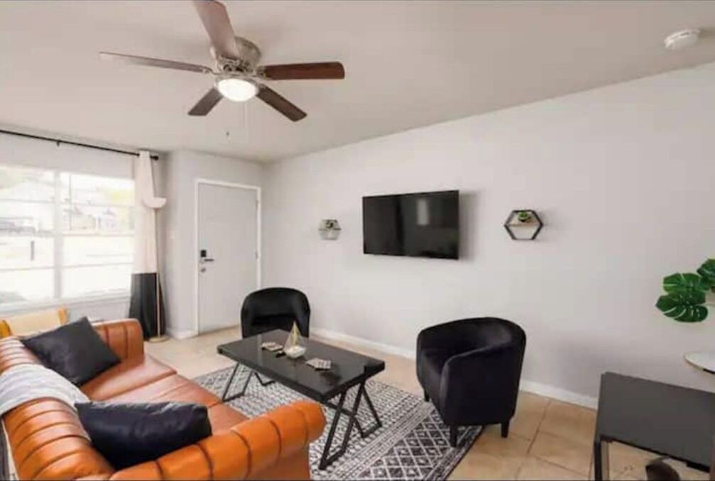 Photo of Livingroom in West San Antonio