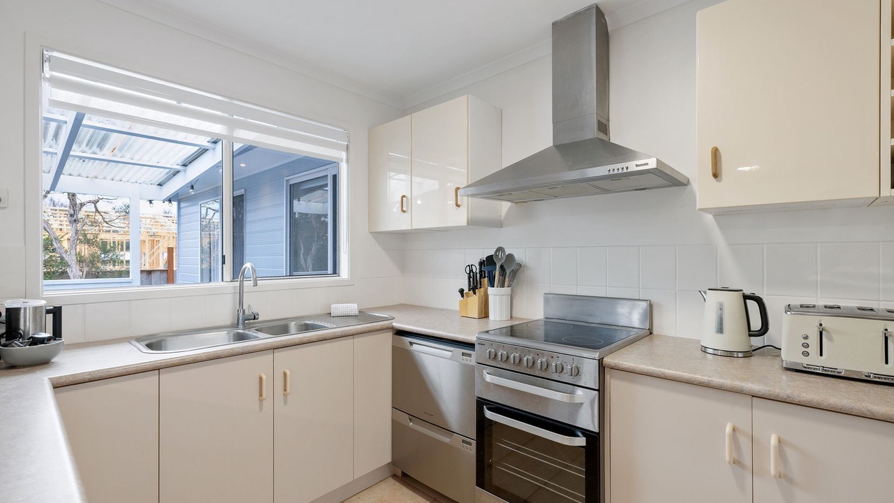 Photo of Kitchen in Cape Woolamai