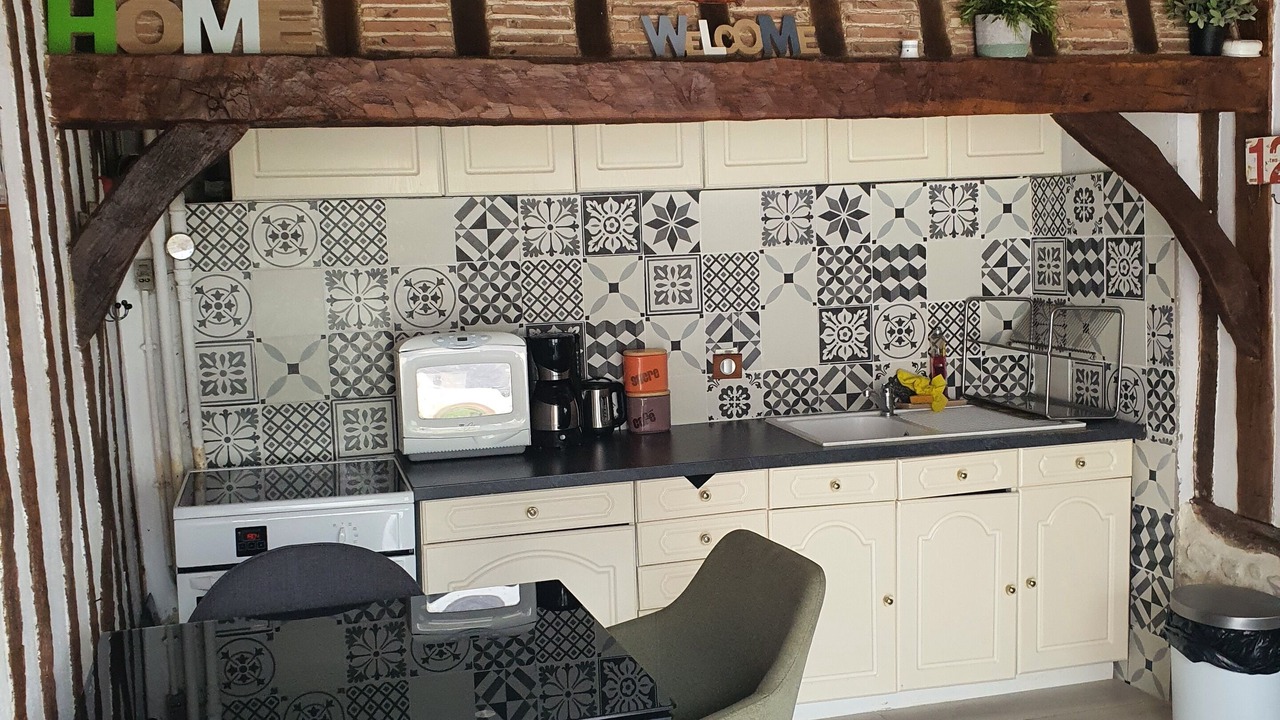 Photo of Kitchen in Glos