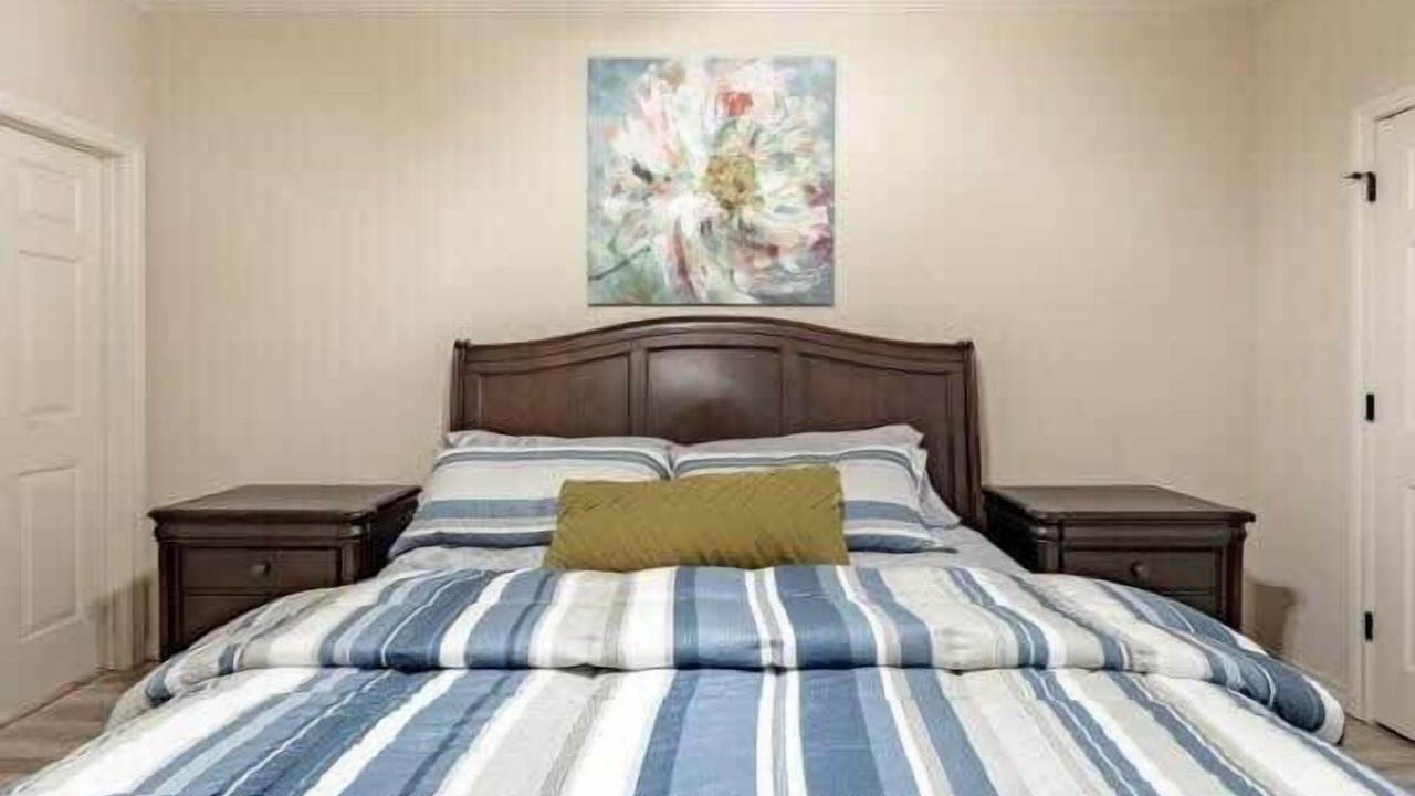 Photo of Bedroom in North Overton