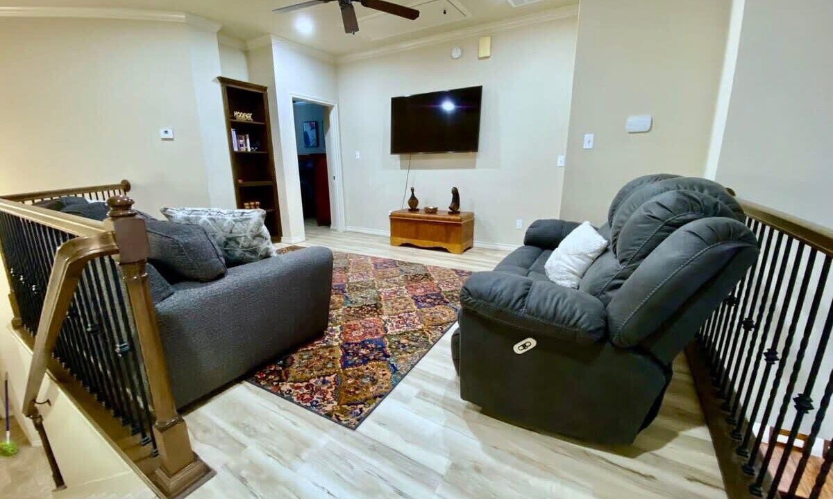 Photo of Livingroom in North Overton