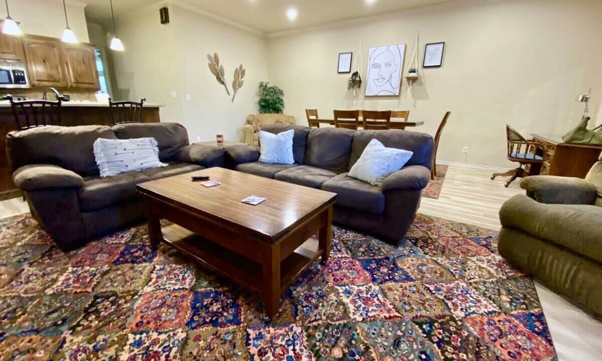 Photo of Livingroom in North Overton