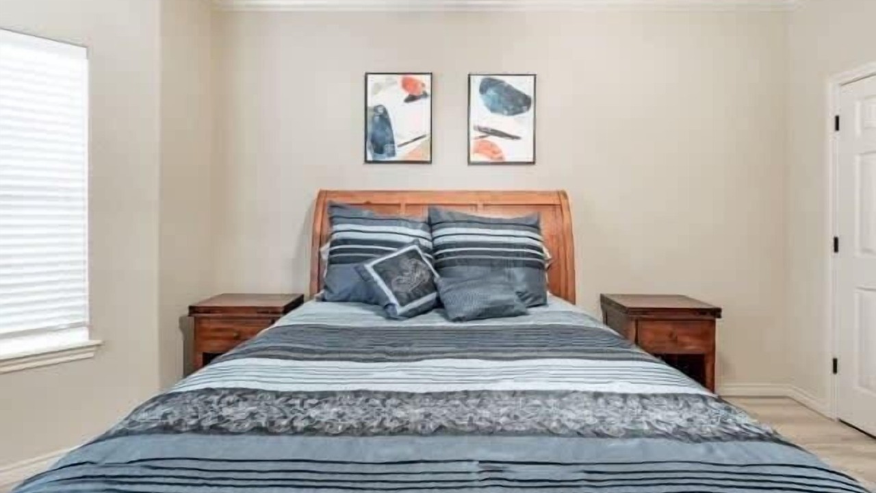 Photo of Bedroom in North Overton