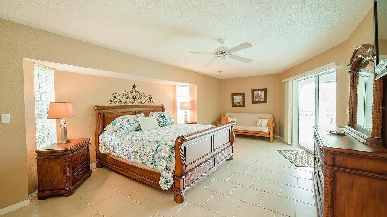 Photo of Bedroom in Broadmoor