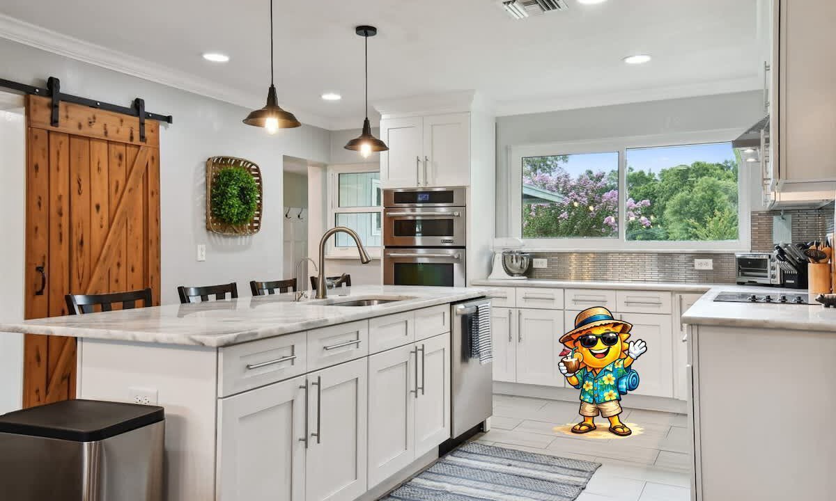 Photo of Kitchen in Lake Magdalene