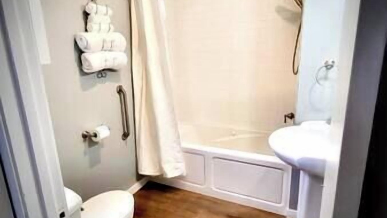 Photo of Bathroom in Clinton