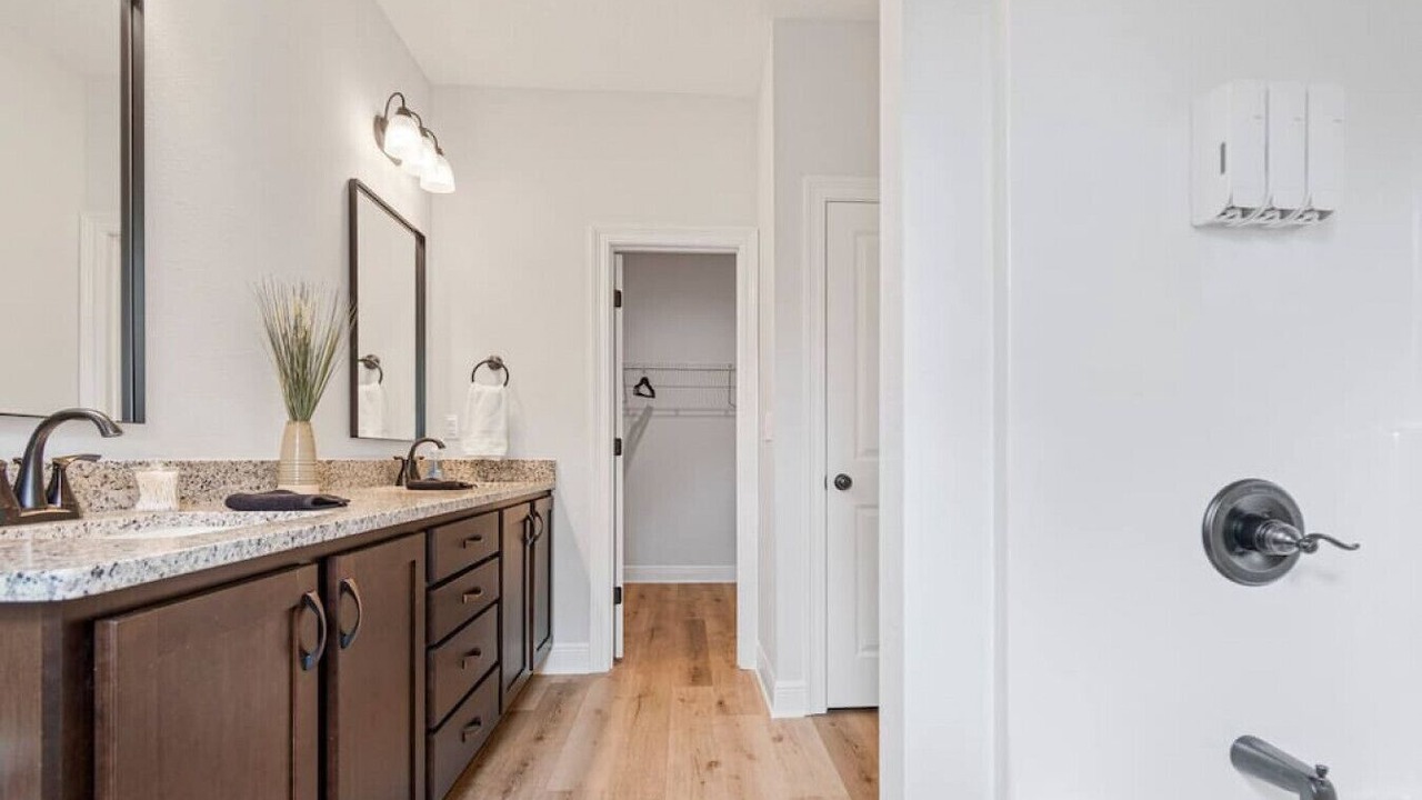 Photo of Bathroom in Navarre