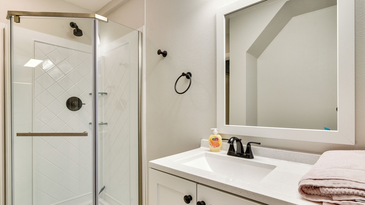 Photo of Bathroom in Forest Grove