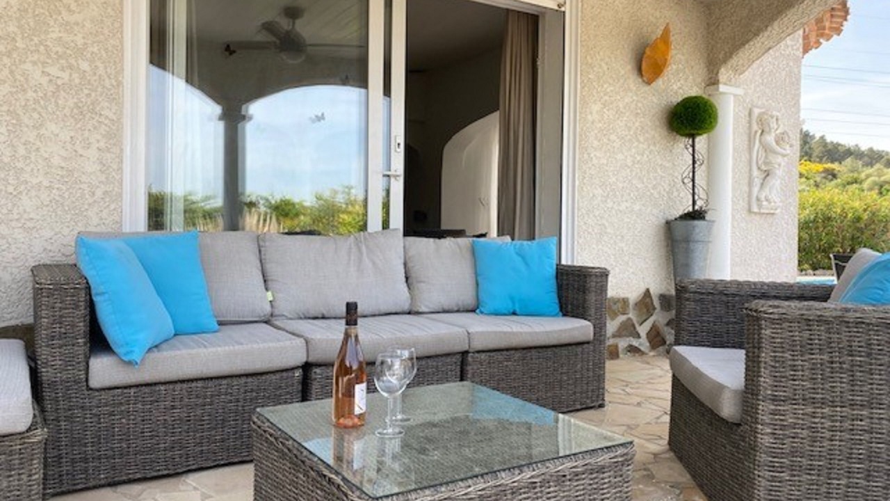 Photo of Patio Balcony in Oupia