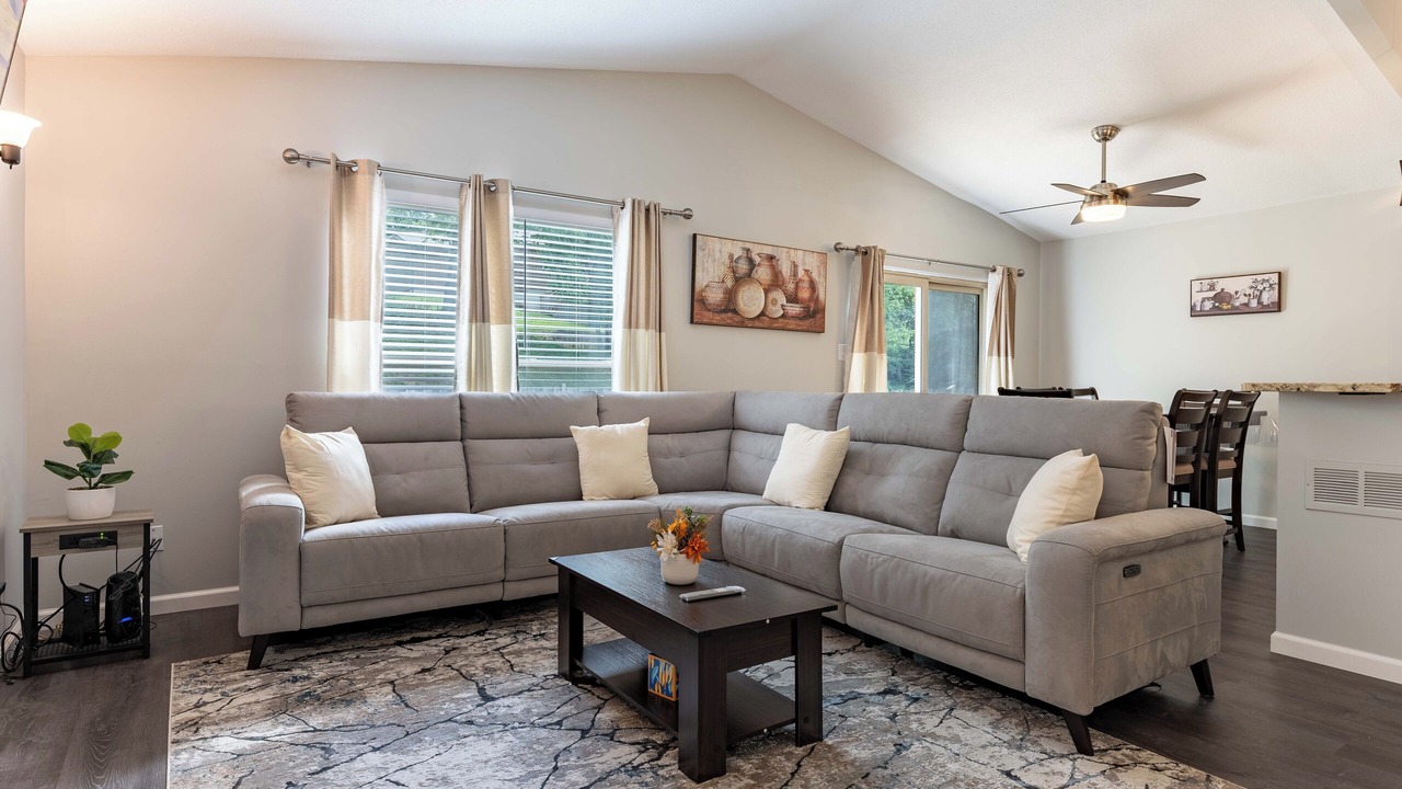 Photo of Livingroom in Ballwin