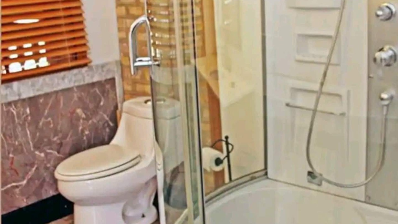 Photo of Bathroom in West Town