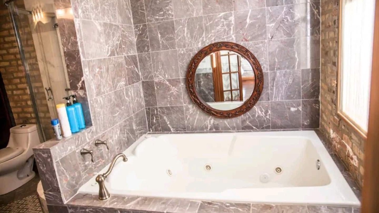 Photo of Bathroom in West Town