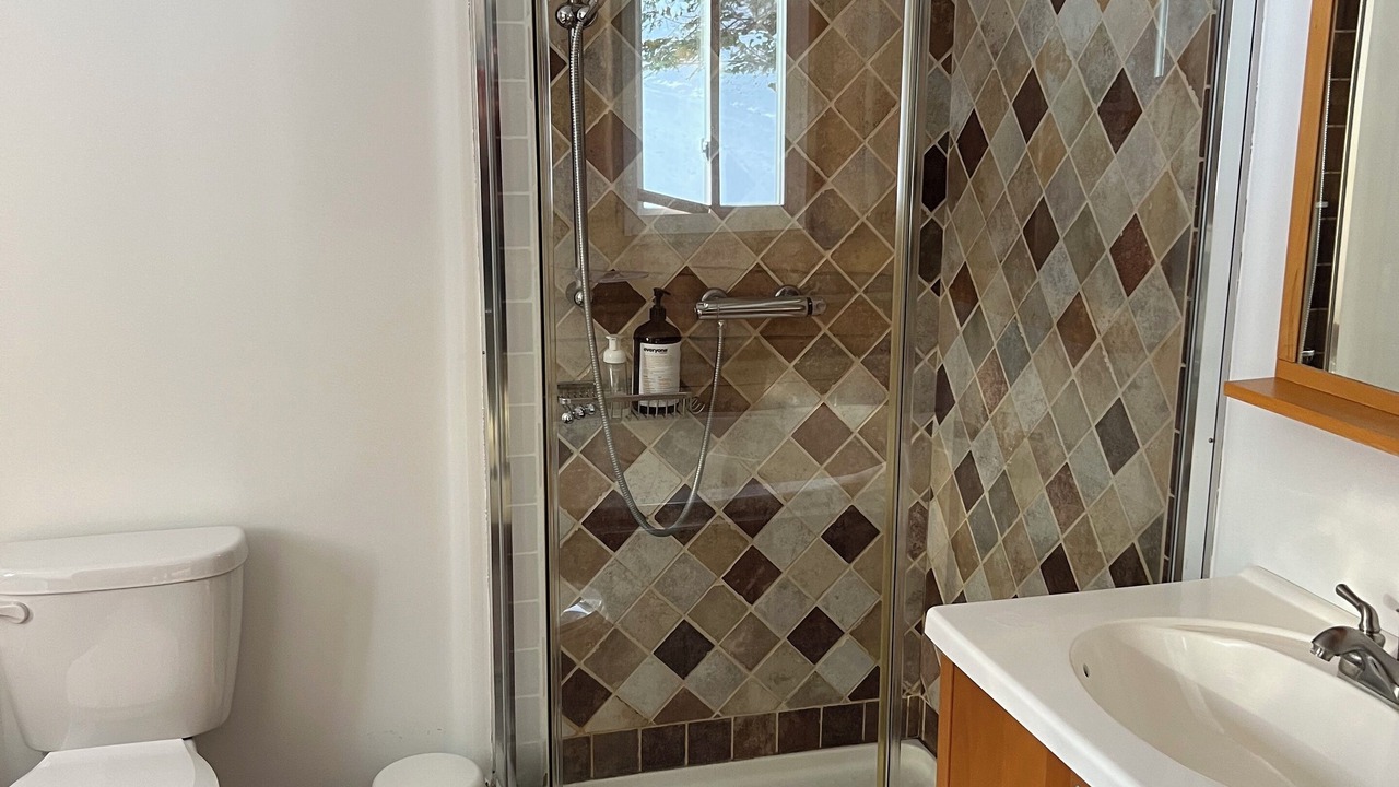 Photo of Bathroom in Duhamel