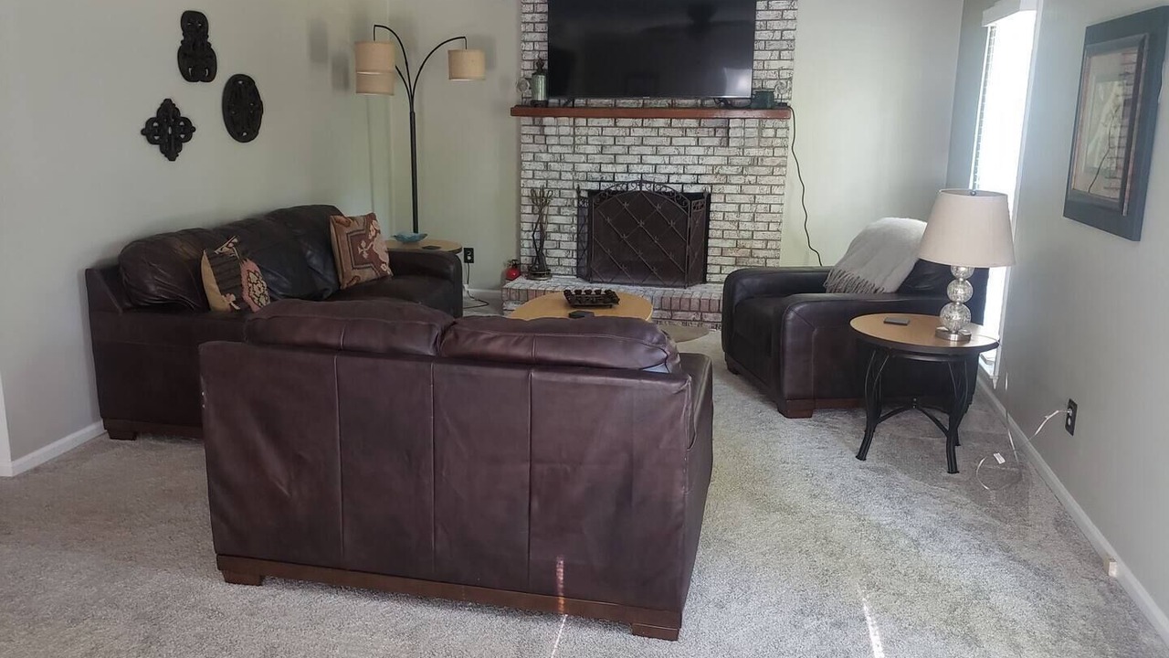 Photo of Livingroom in Bayshore