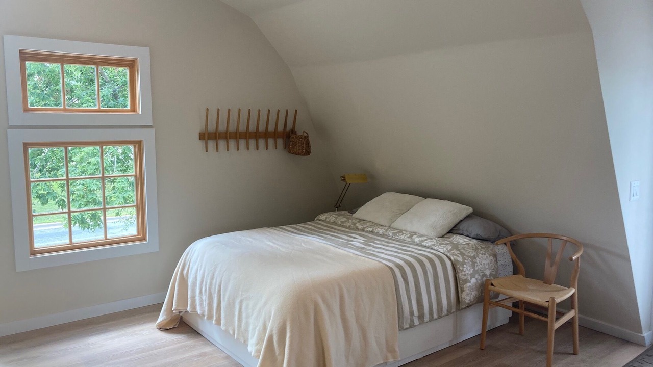 Photo of Bedroom in Hopkins