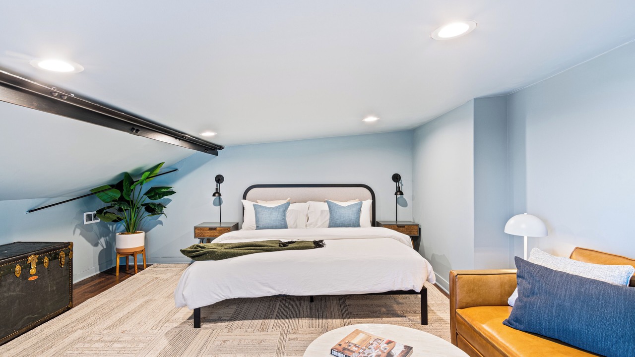 Photo of Bedroom in Wicker Park