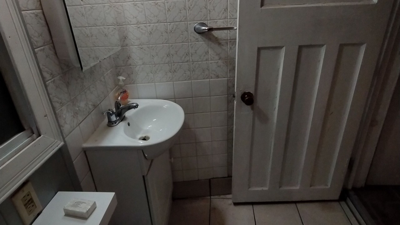 Photo of Bathroom in Sunnyside