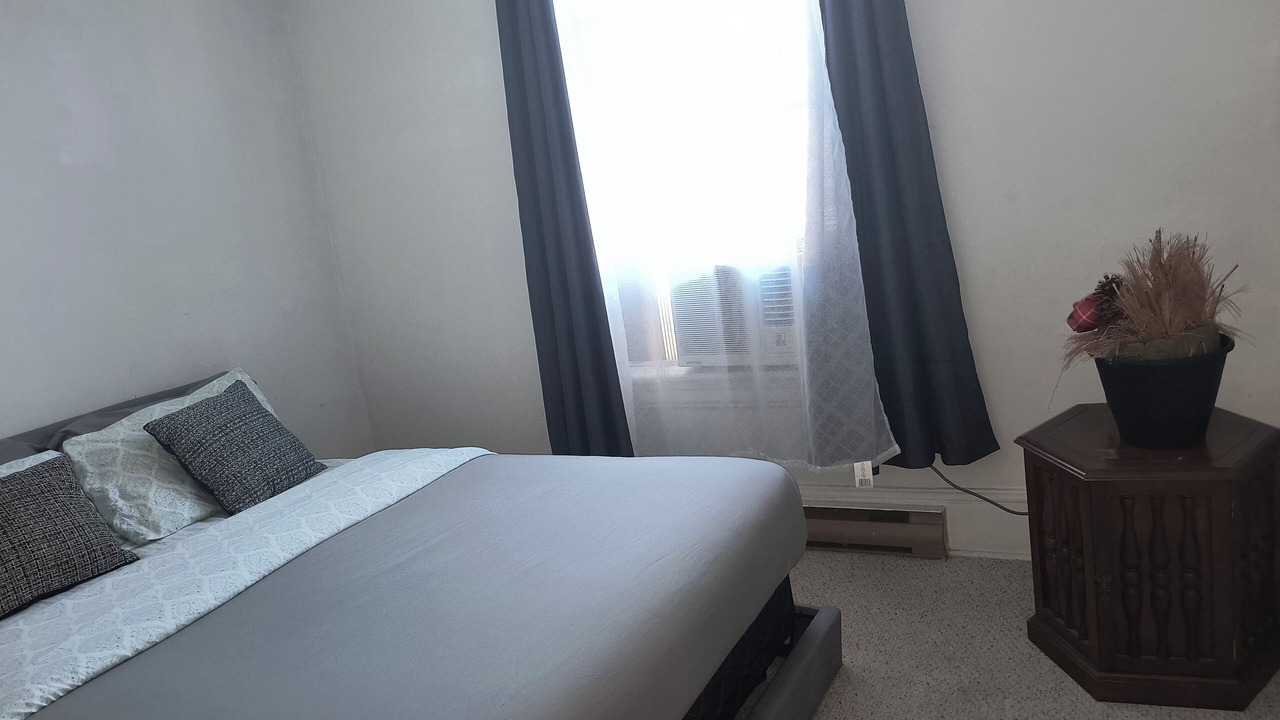 Photo of Bedroom in Sunnyside