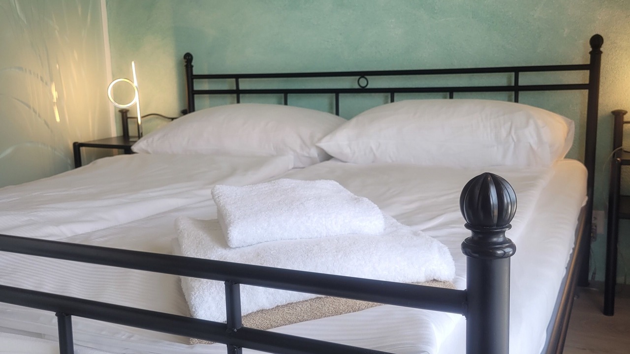 Photo of Bedroom in Brione sopra Minusio