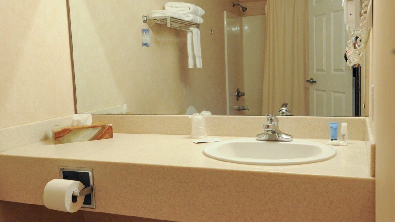 Photo of Bathroom in Yuma