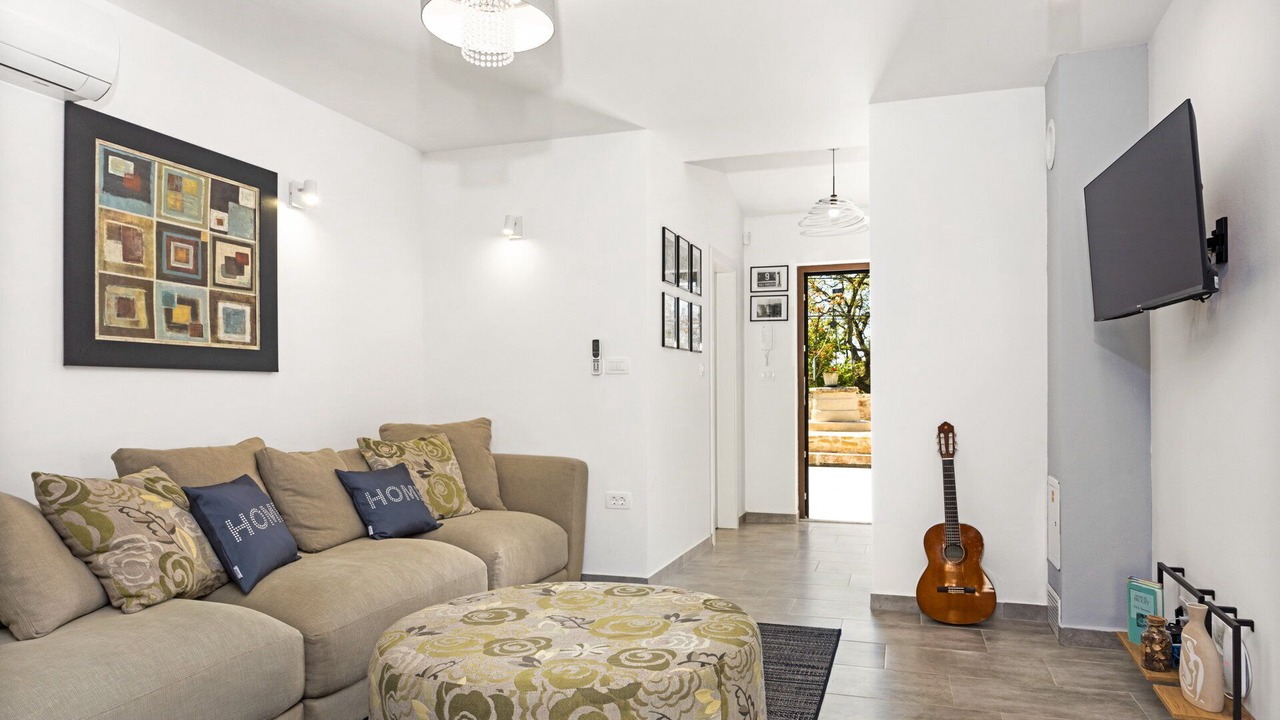 Photo of Livingroom in Mali Vareski