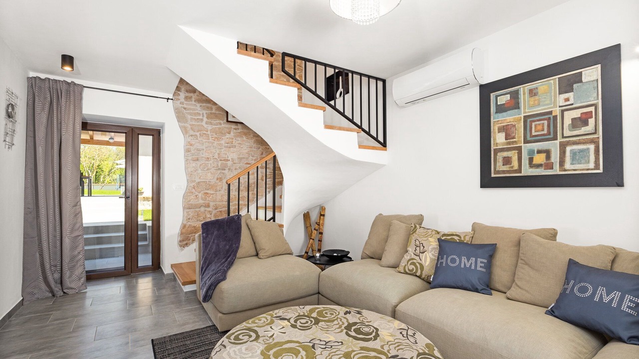 Photo of Livingroom in Mali Vareski