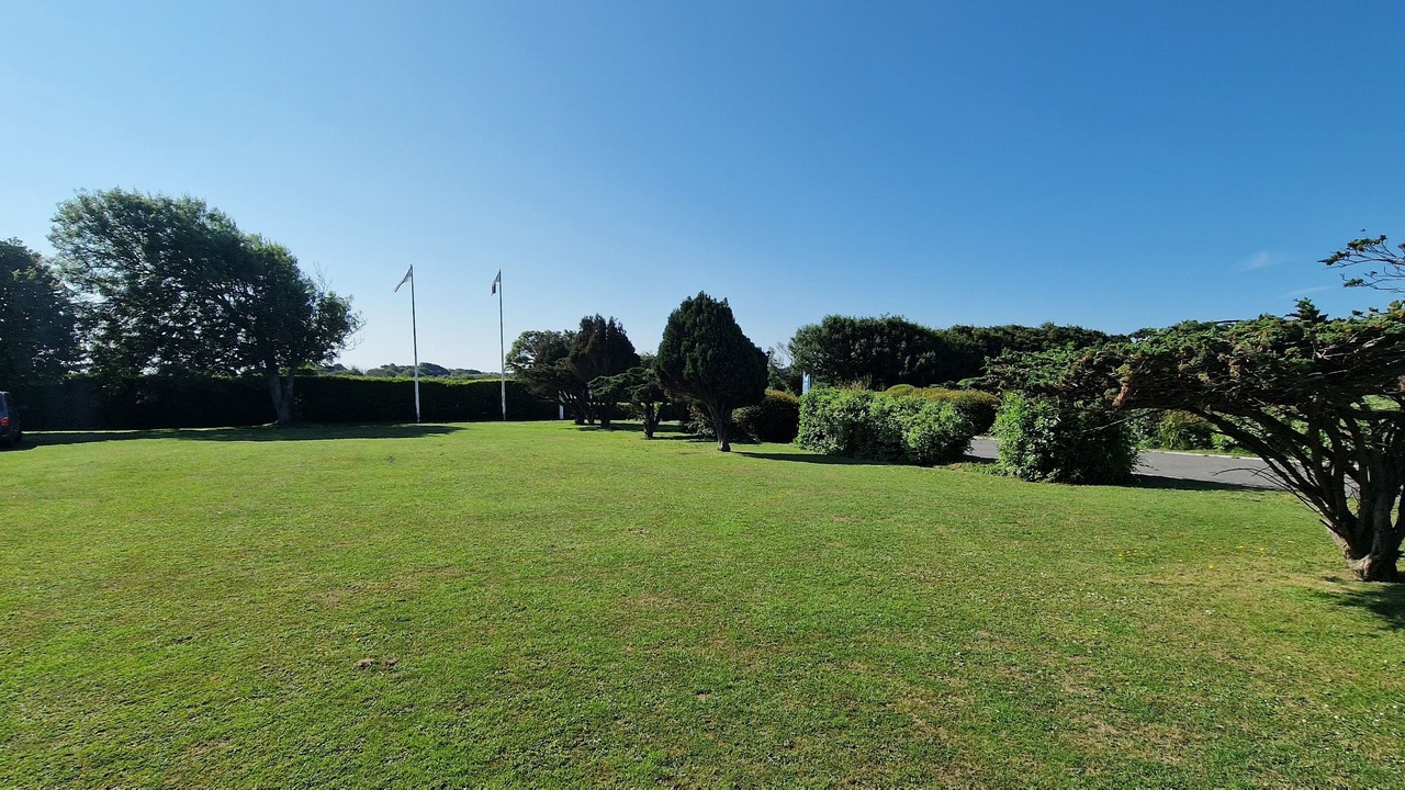 Photo of Outdoor in St Margaret's at Cliffe