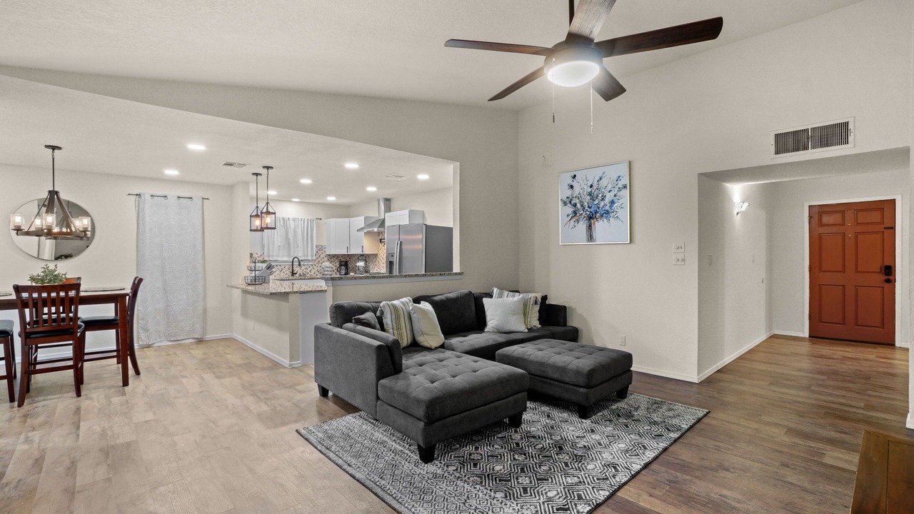 Photo of Livingroom in Las Cruces