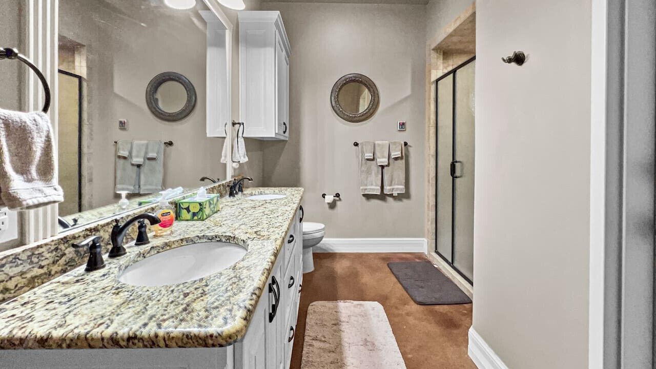 Photo of Bathroom in Graford