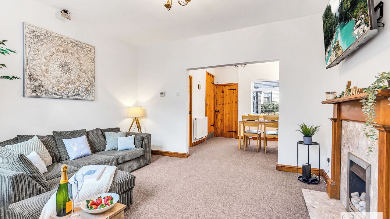 Photo of Livingroom in Coalville