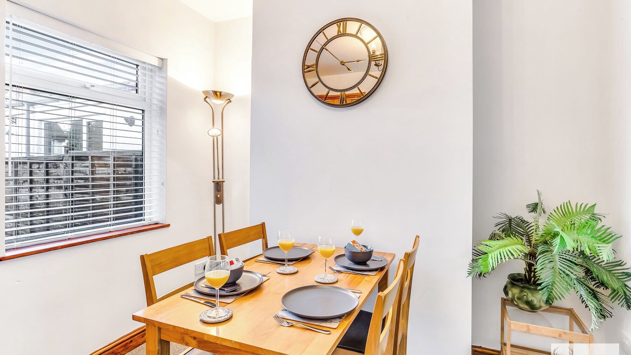 Photo of Others in Coalville